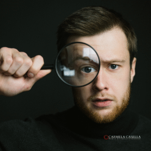 Imprenditore sopraffatto dal lavoro: l’eccesso di controllo come ostacolo alla leadership aziendale.